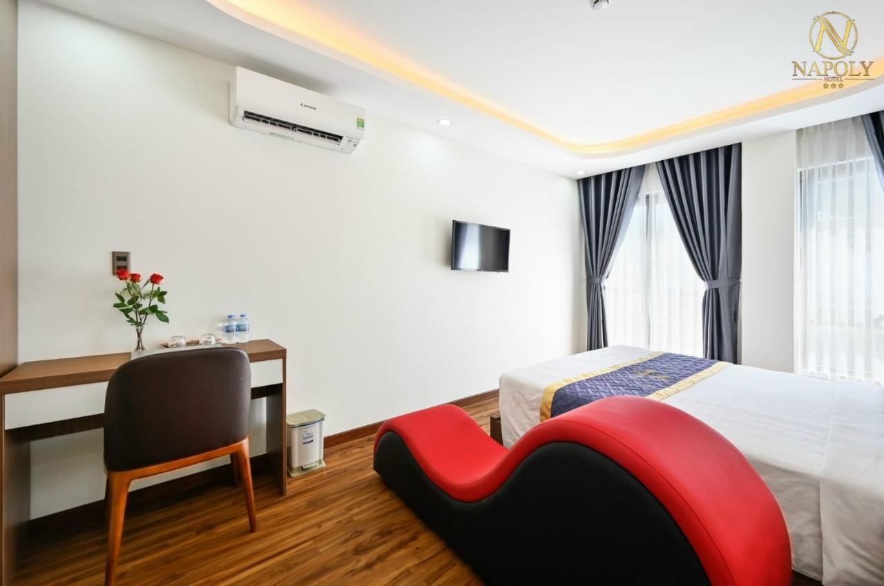 Napoly Hotel Vung Tau Exteriör bild